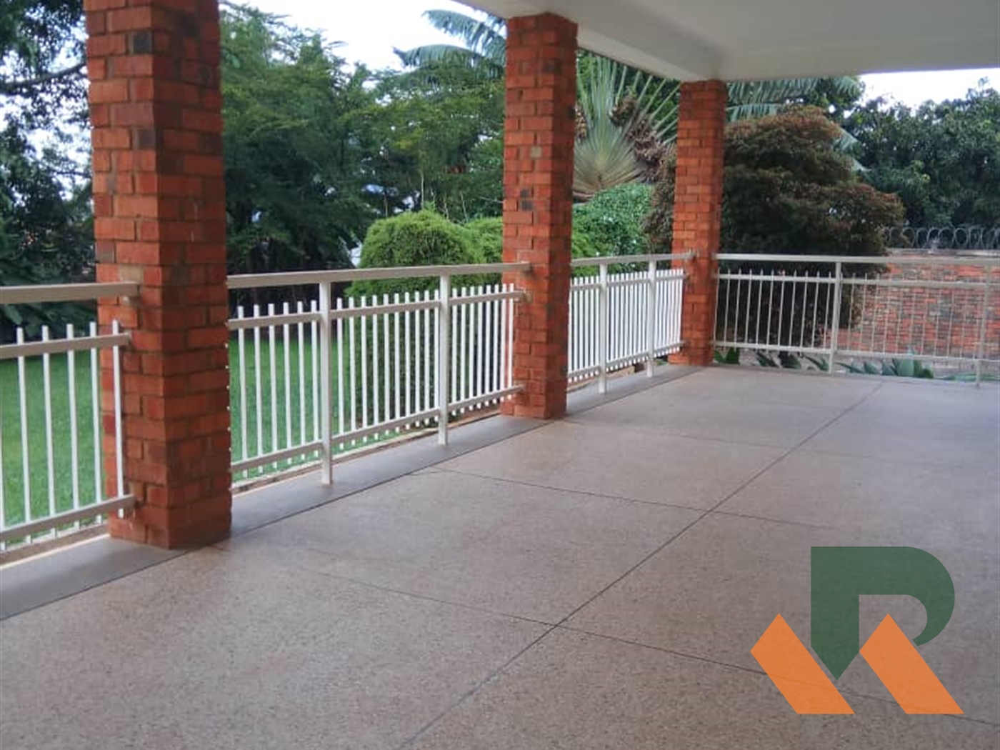 Maisonette for sale in Muyenga Kampala