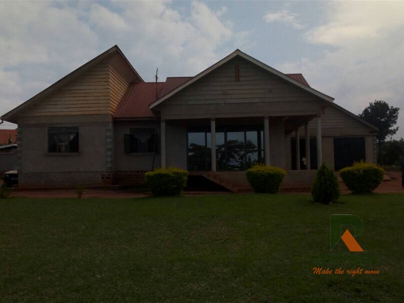 Bungalow for sale in Gayaza Wakiso