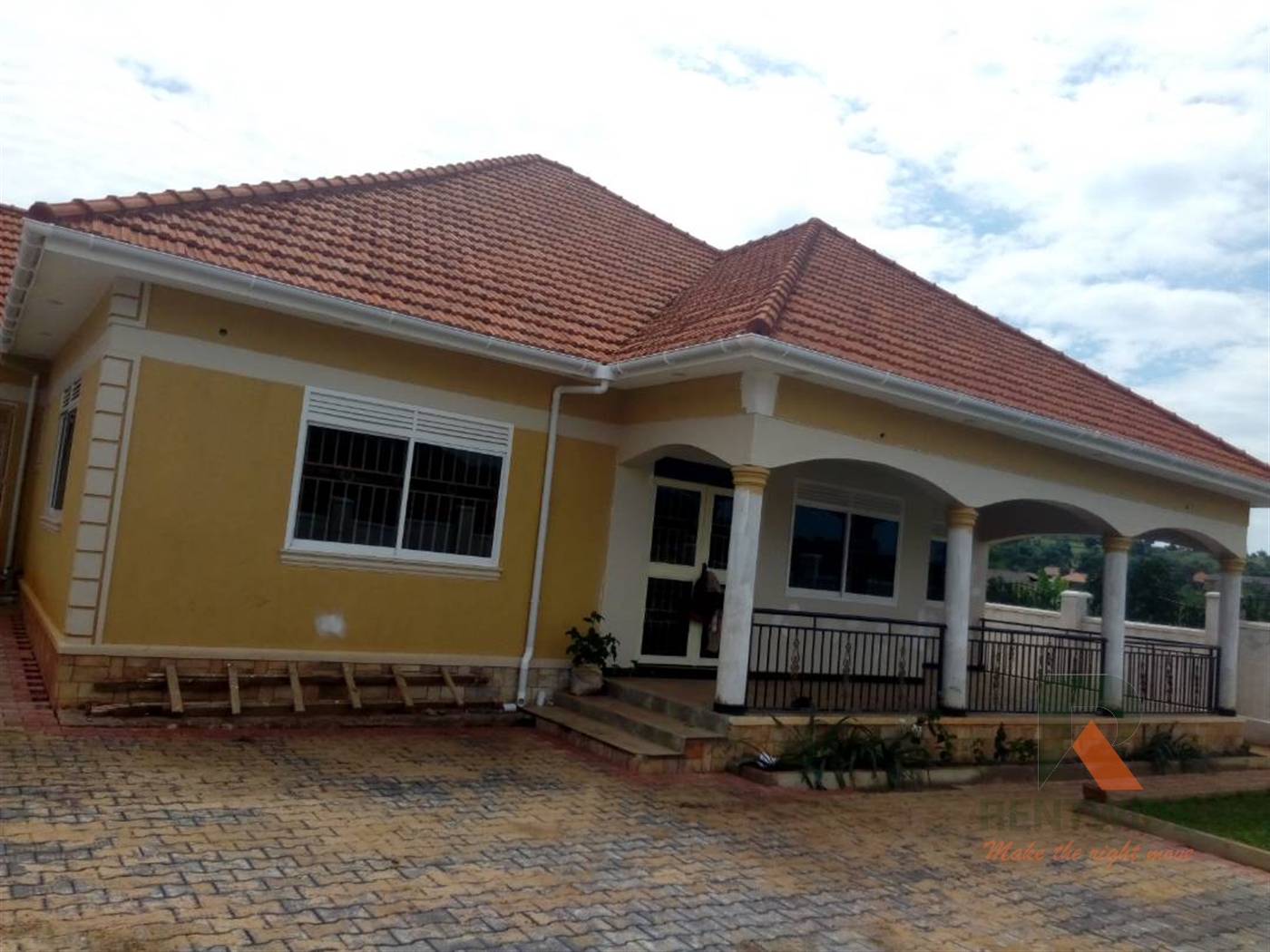 Bungalow for sale in Kitende Wakiso