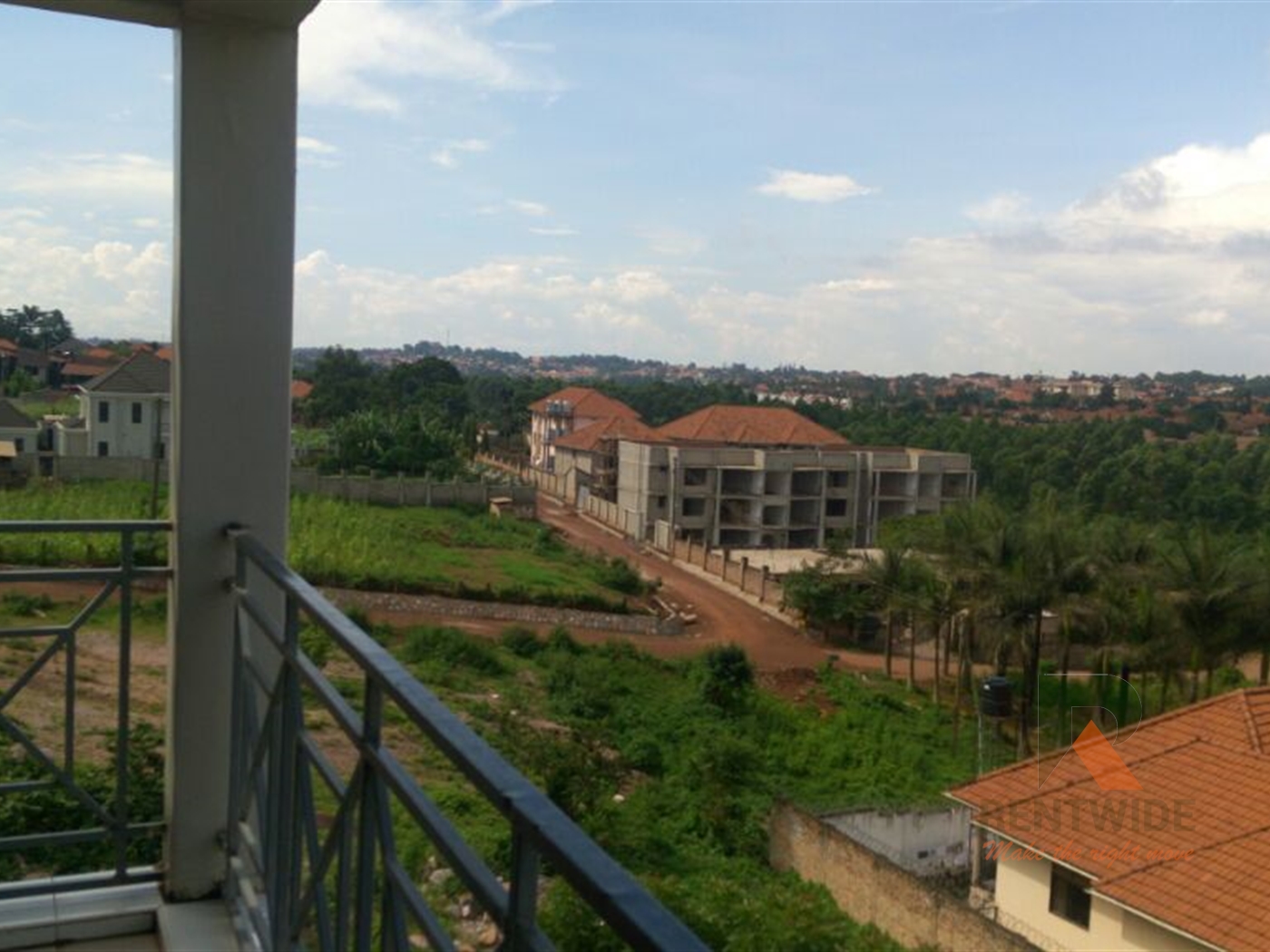 Apartment for rent in Kiwaatule Kampala