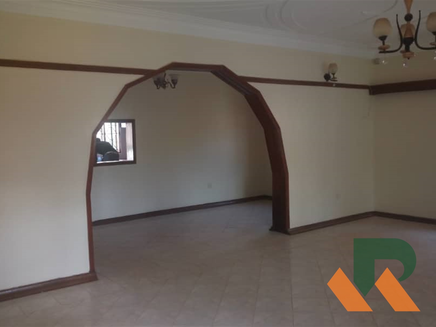 Storeyed house for rent in Kabalagala Kampala