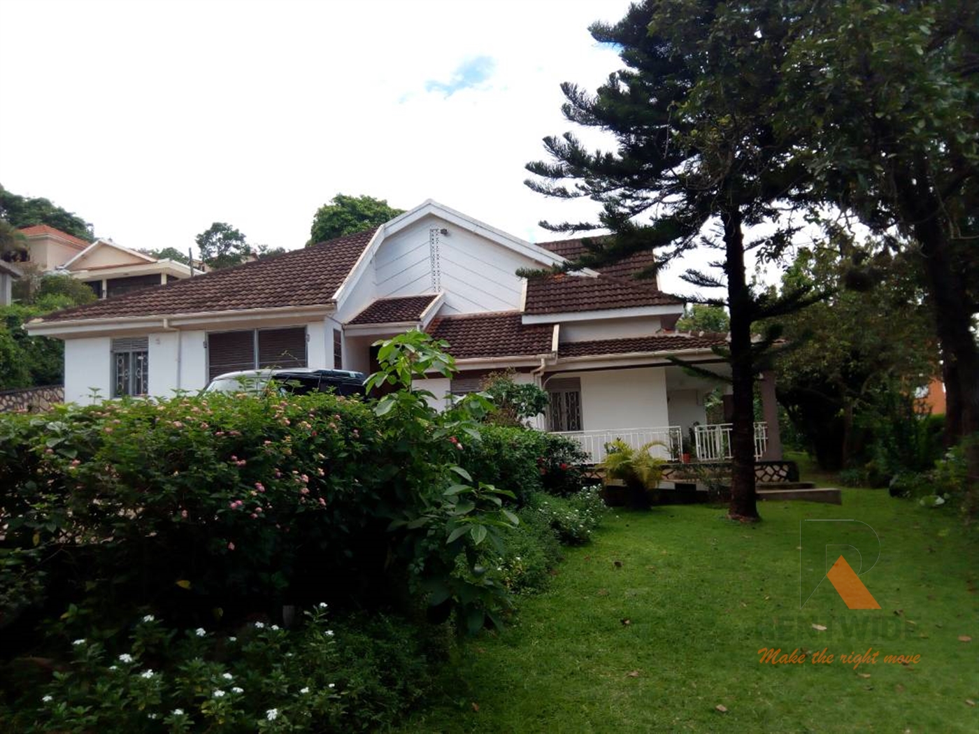 Bungalow for sale in Makindye Kampala