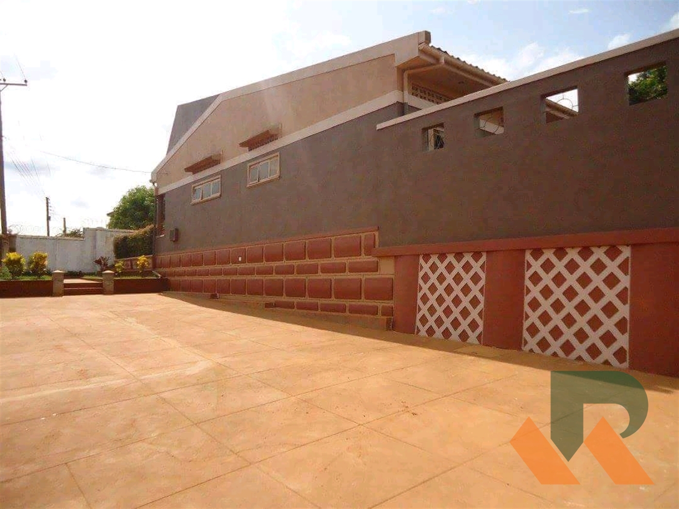 Semi Detached for rent in Kisaasi Kampala