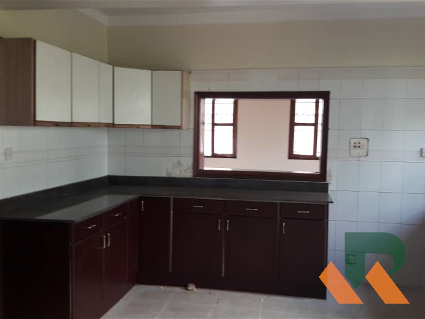 Storeyed house for rent in Bukoto Kampala