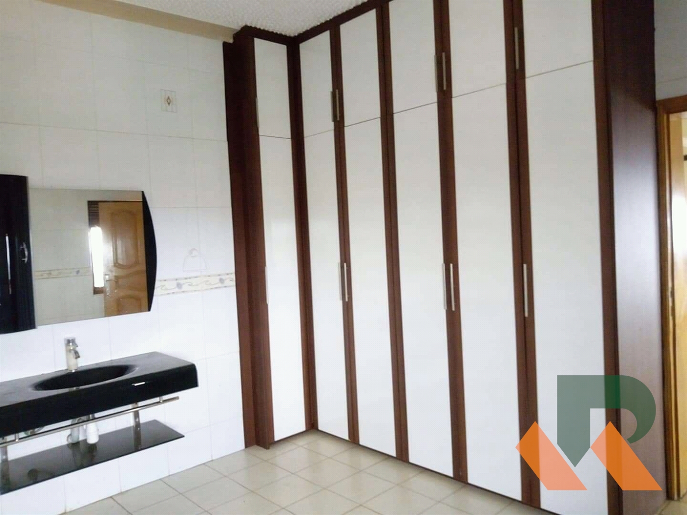 Villa for rent in Kololo Kampala