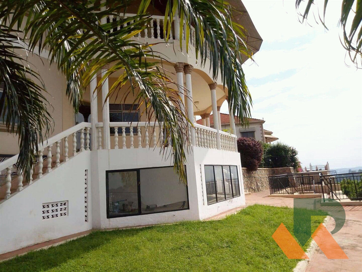 Villa for rent in Kololo Kampala