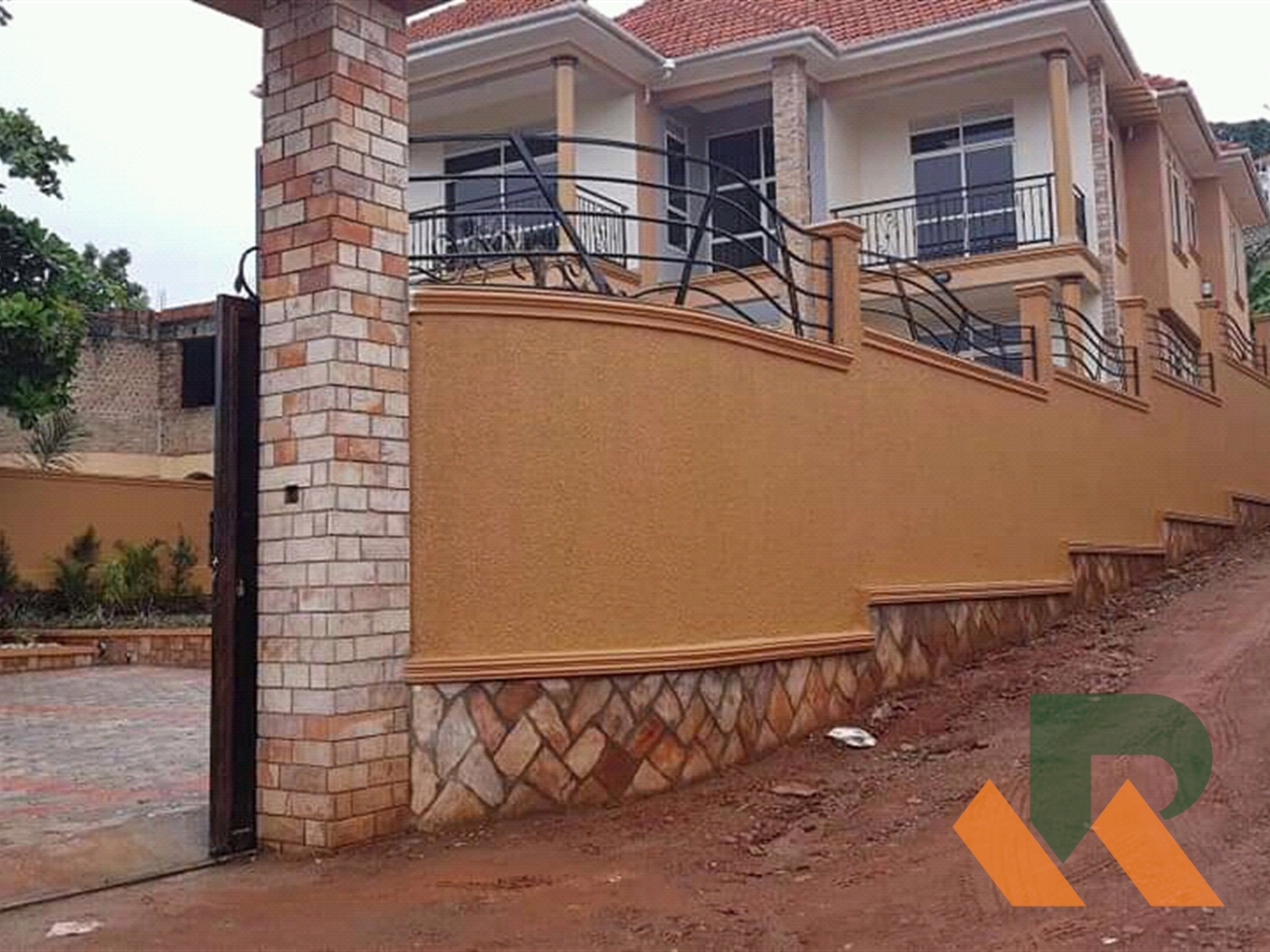 Maisonette for sale in Muyenga Kampala