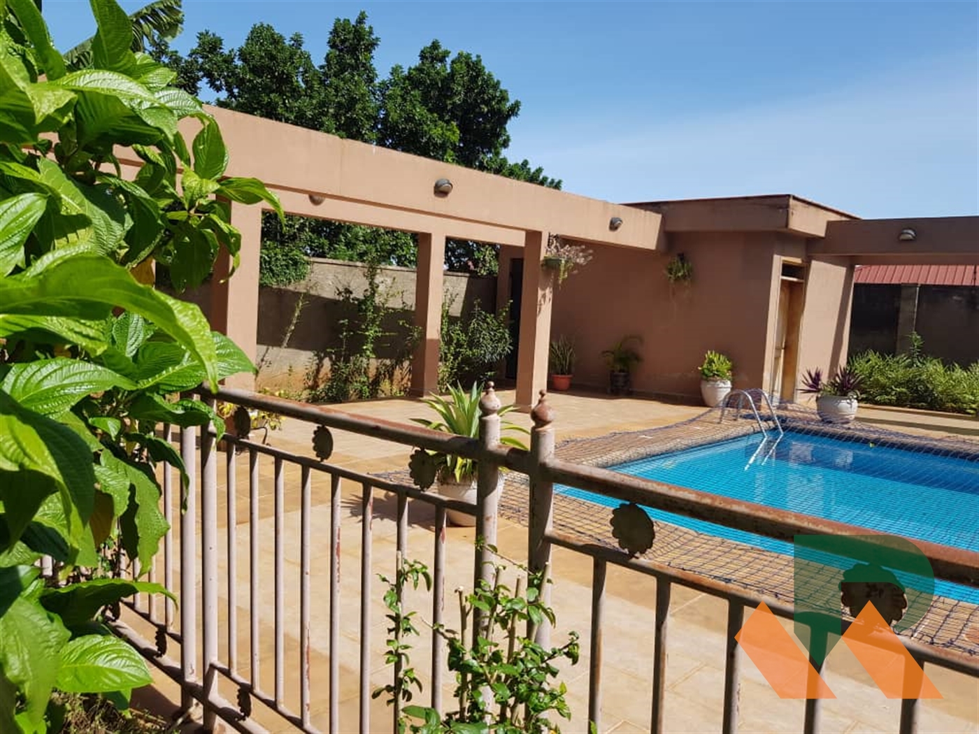 Mansion for sale in Bbunga Kampala