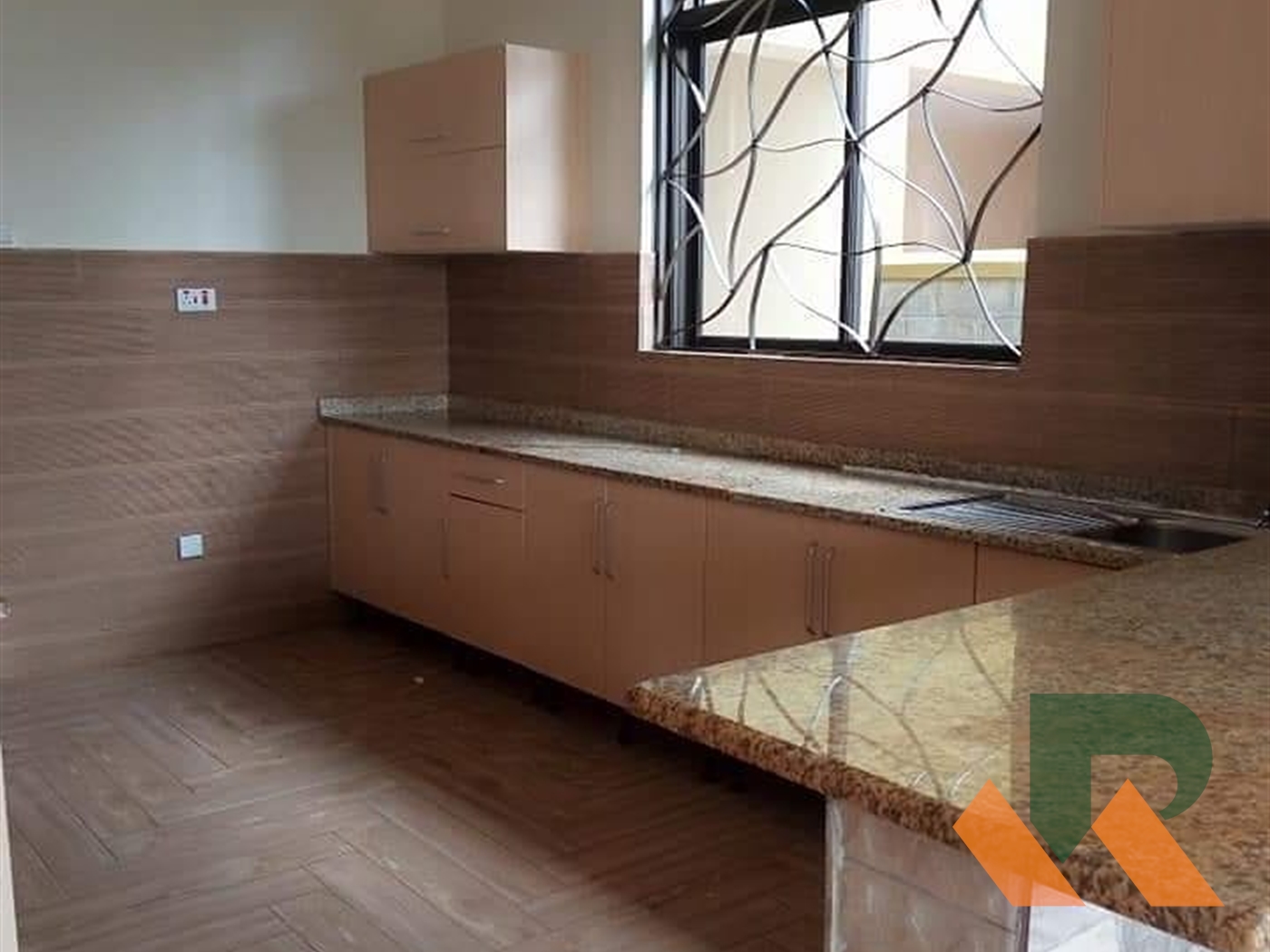 Town House for rent in Luzira Kampala