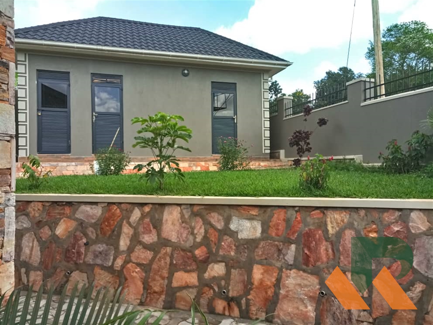 Bungalow for rent in Kira Wakiso