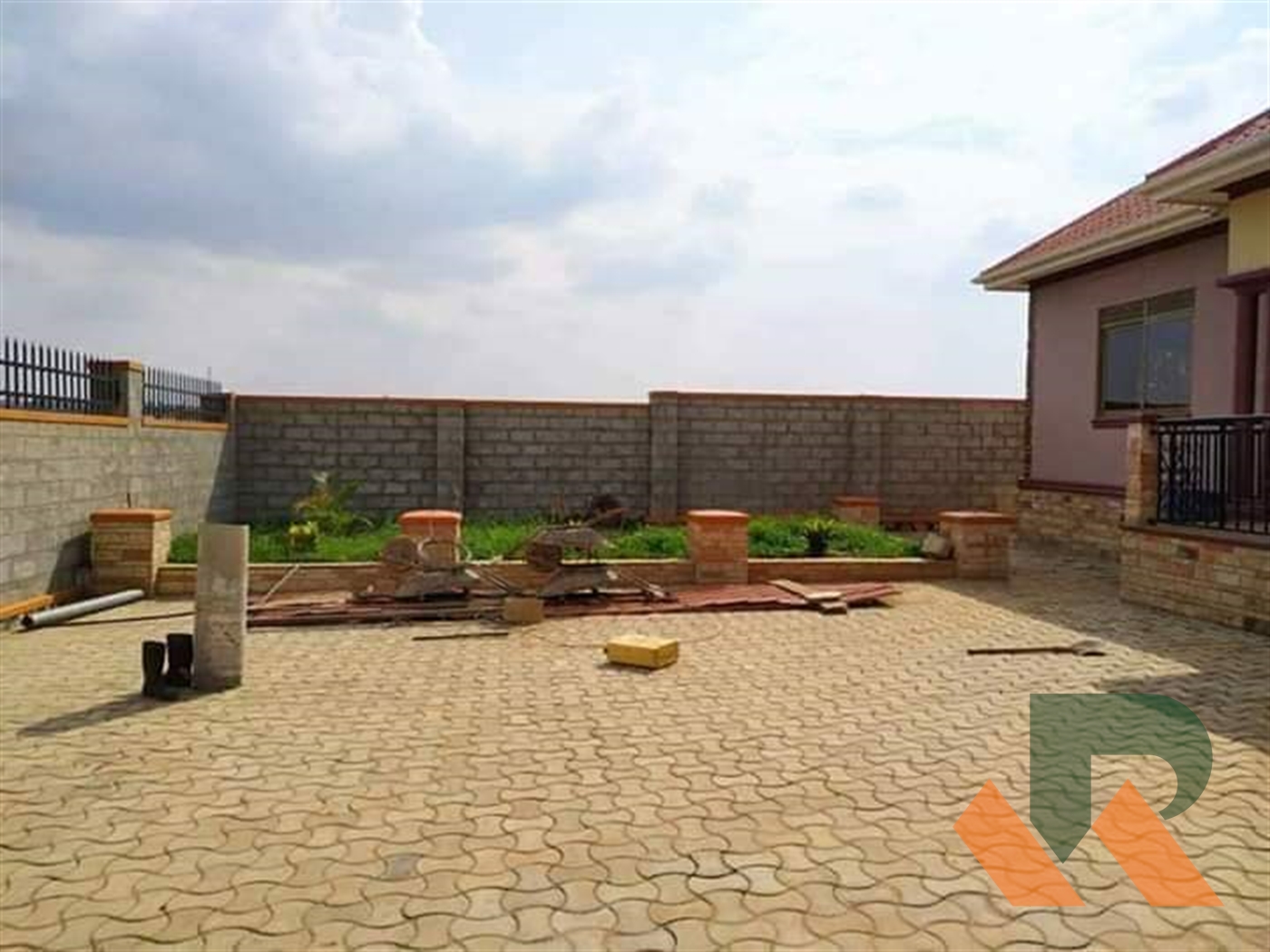 Bungalow for sale in Namugongo Wakiso