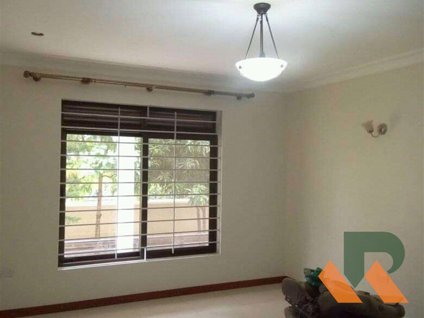 Maisonette for rent in Mutungo Kampala