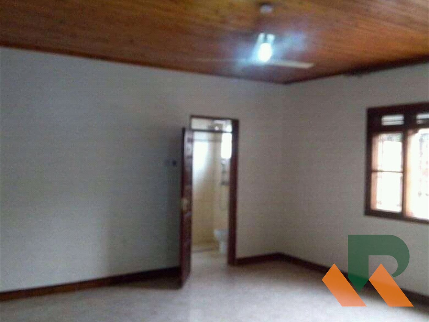 Maisonette for rent in Mutungo Kampala