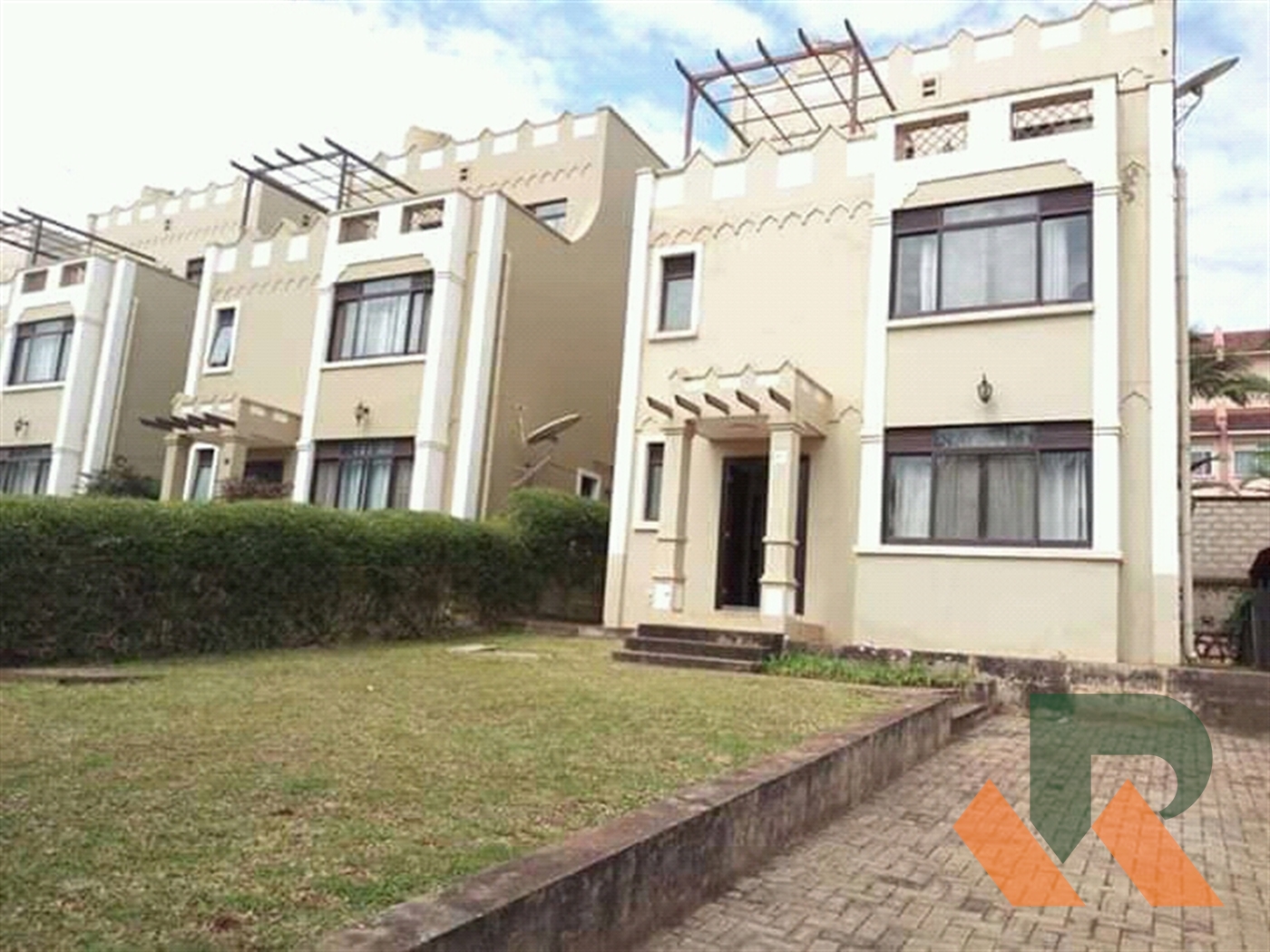 Town House for rent in Luzira Kampala