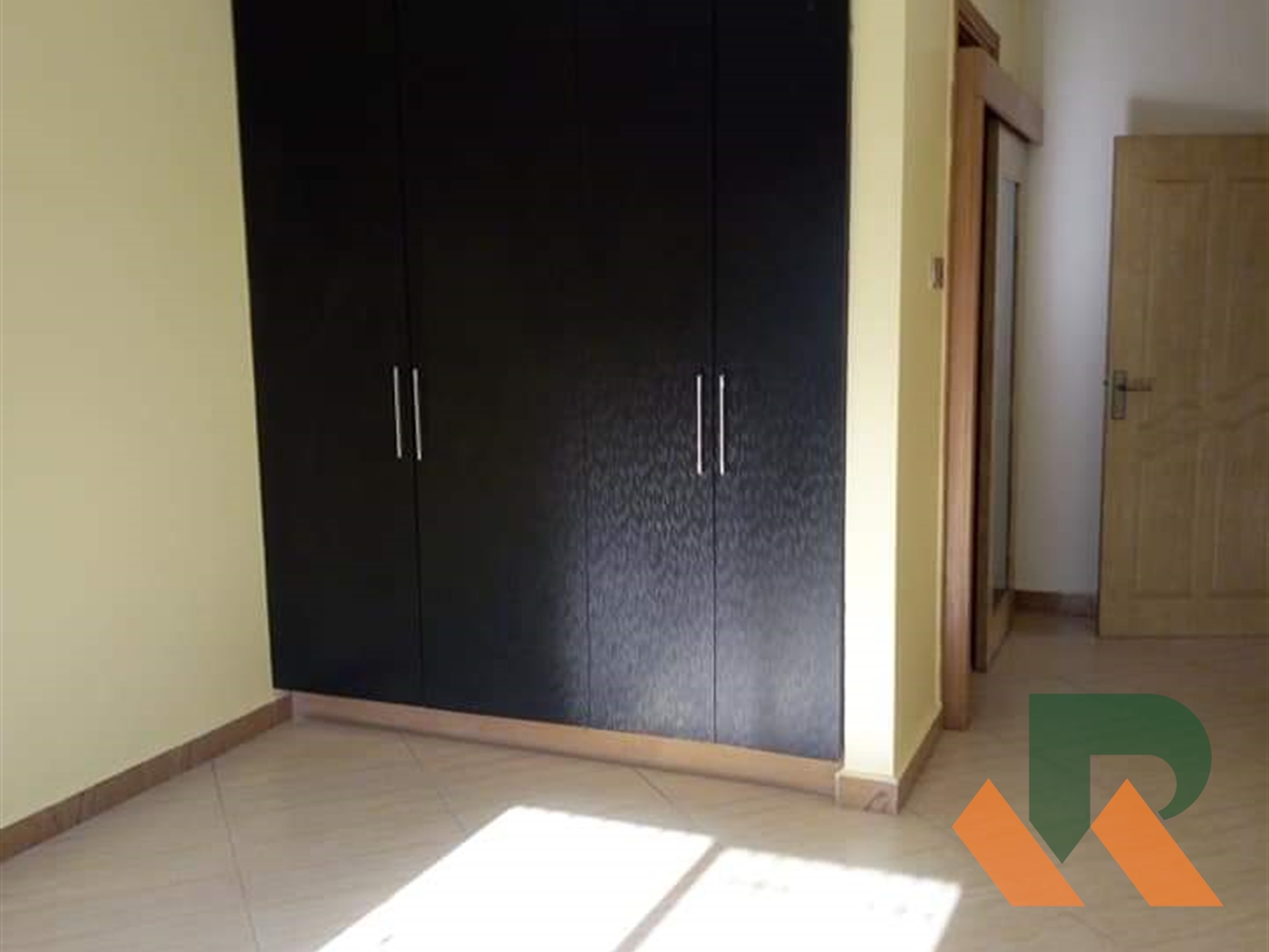 Apartment for rent in Kiwaatule Kampala