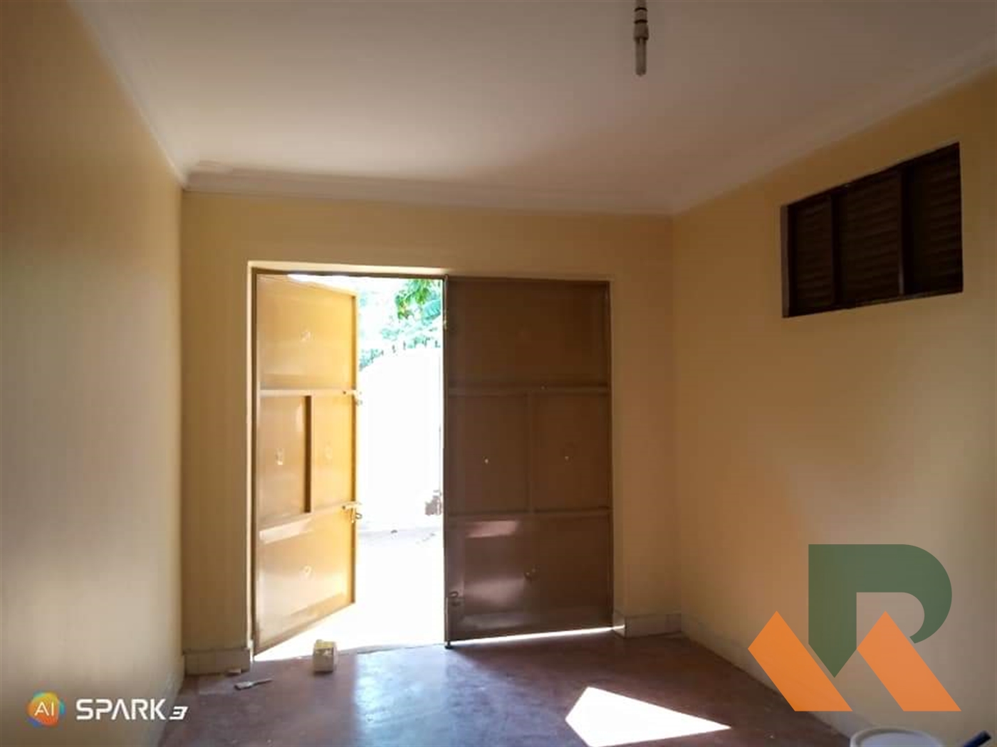 Storeyed house for rent in Muyenga Kampala