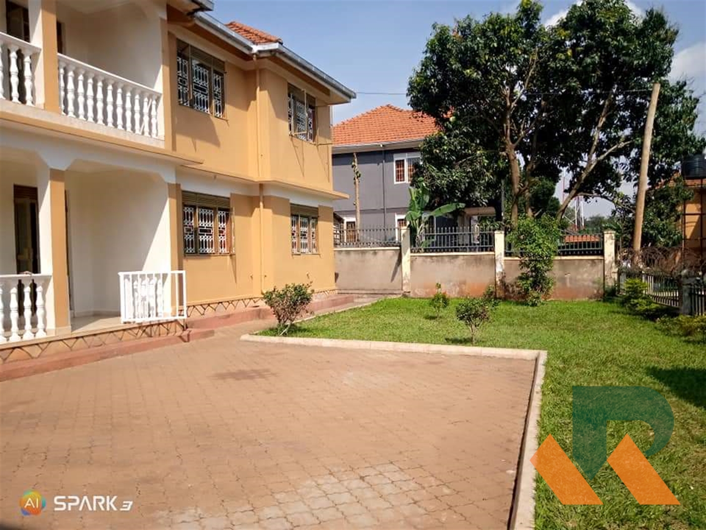 Storeyed house for rent in Muyenga Kampala