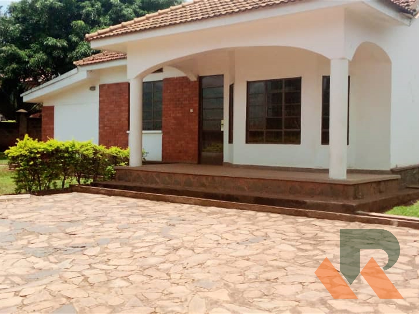 Bungalow for rent in Naalya Wakiso