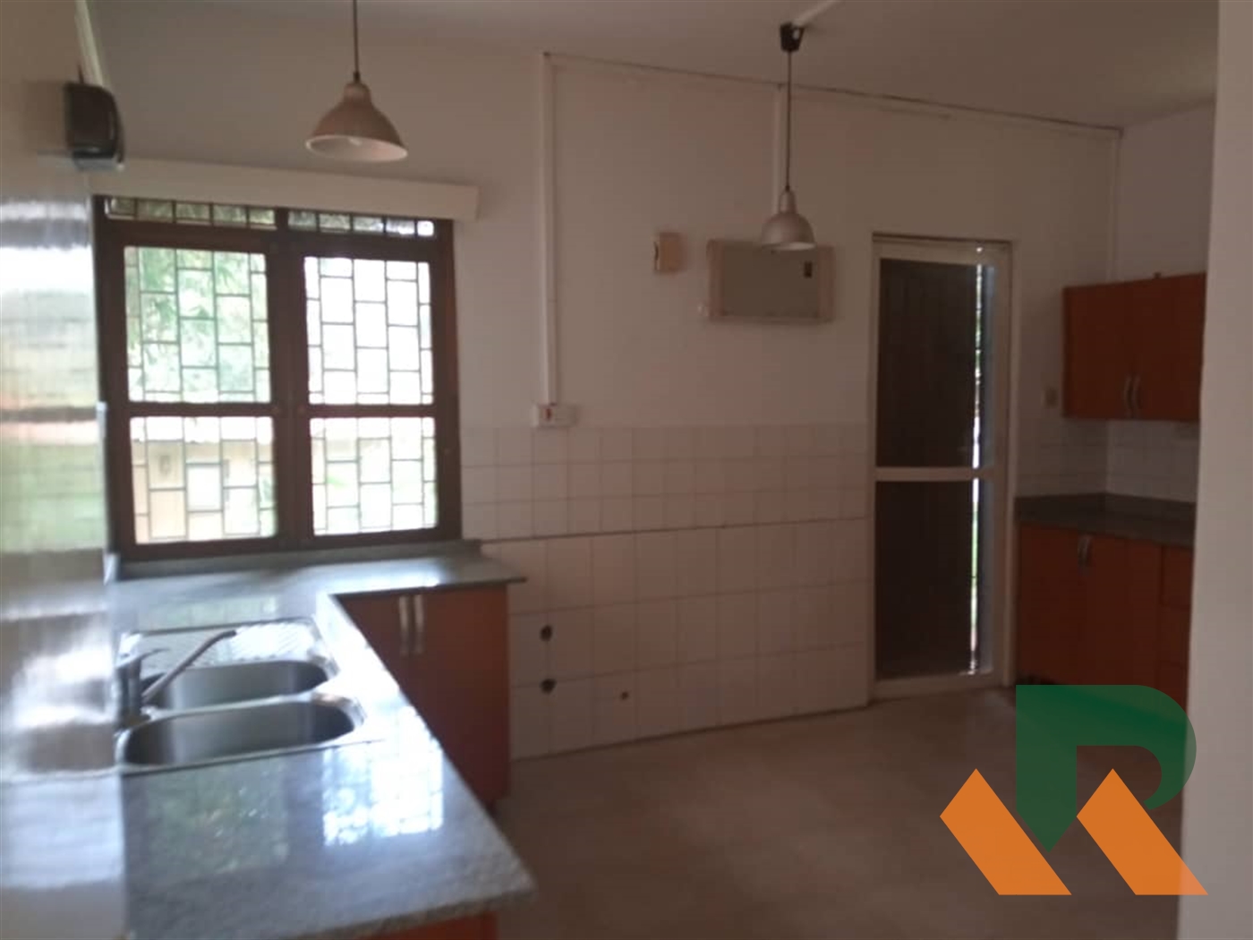 Maisonette for rent in Kololo Kampala