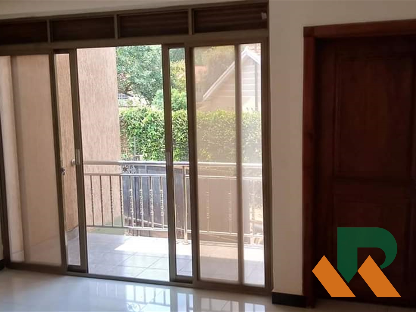 Town House for rent in Muyenga Kampala