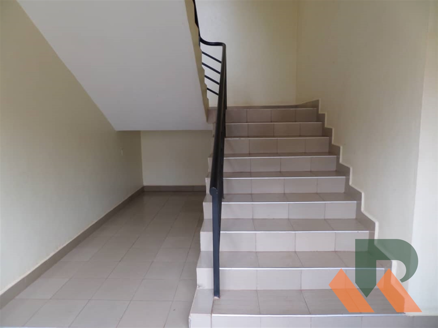 Apartment for sale in Bugoloobi Kampala