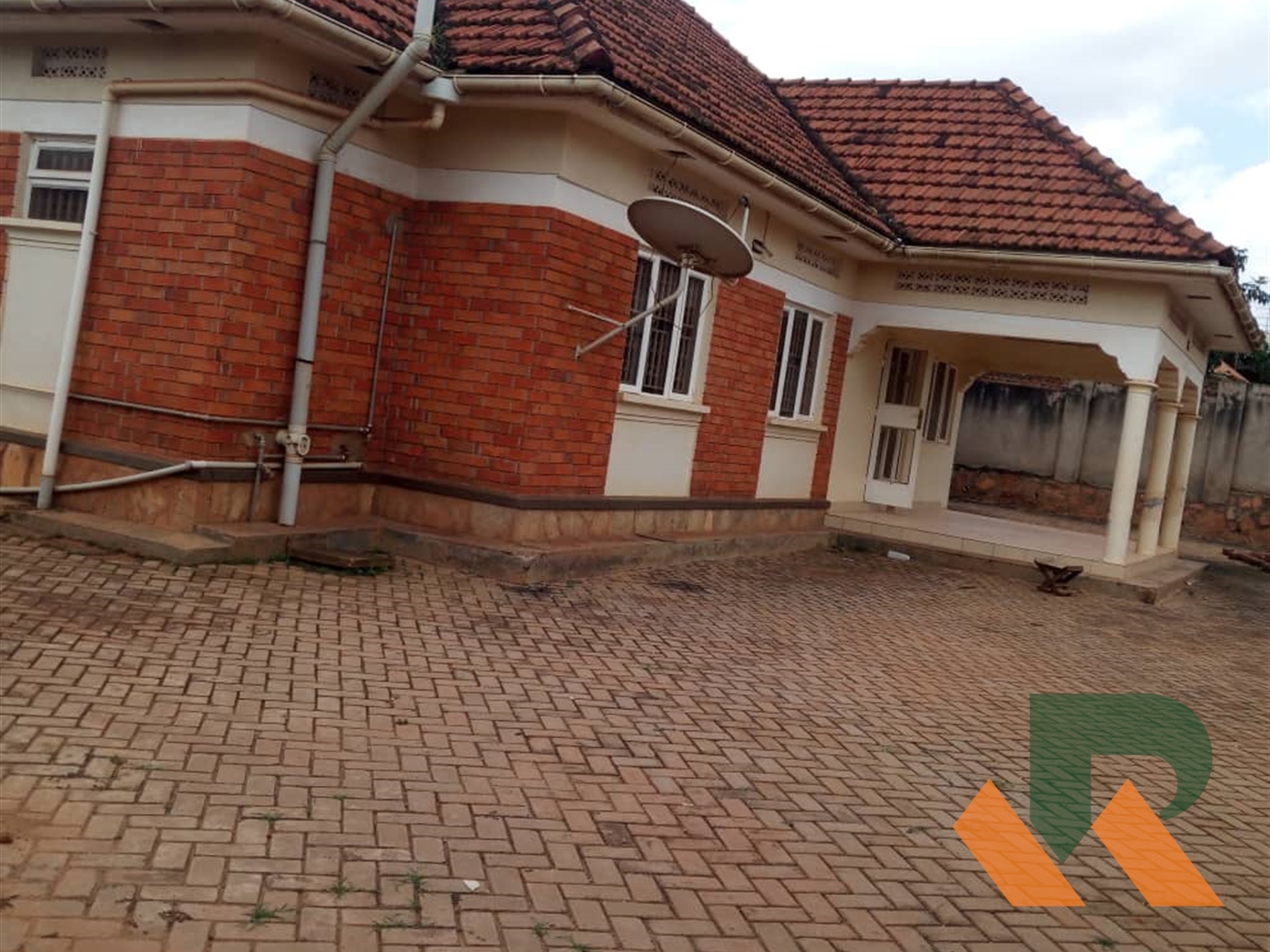 Bungalow for sale in Mbalwa Wakiso