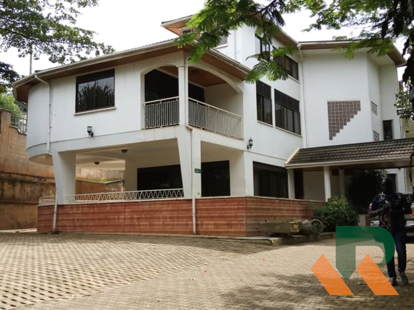 Maisonette for rent in Kololo Kampala