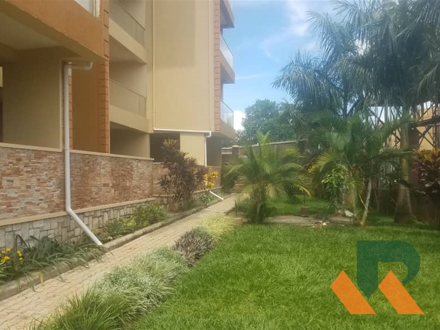 Apartment for sale in Munyonyo Kampala