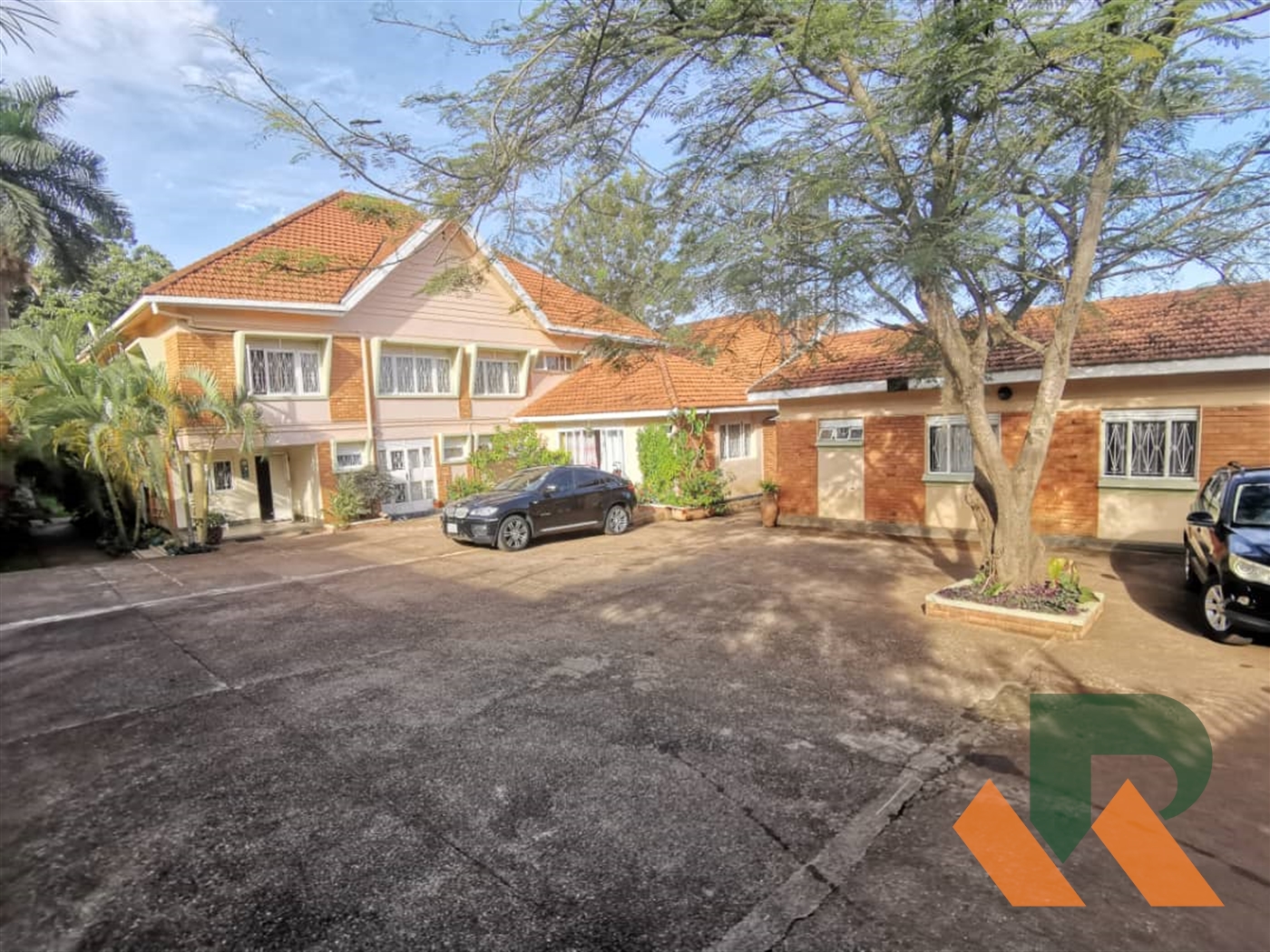 Maisonette for sale in Muyenga Kampala