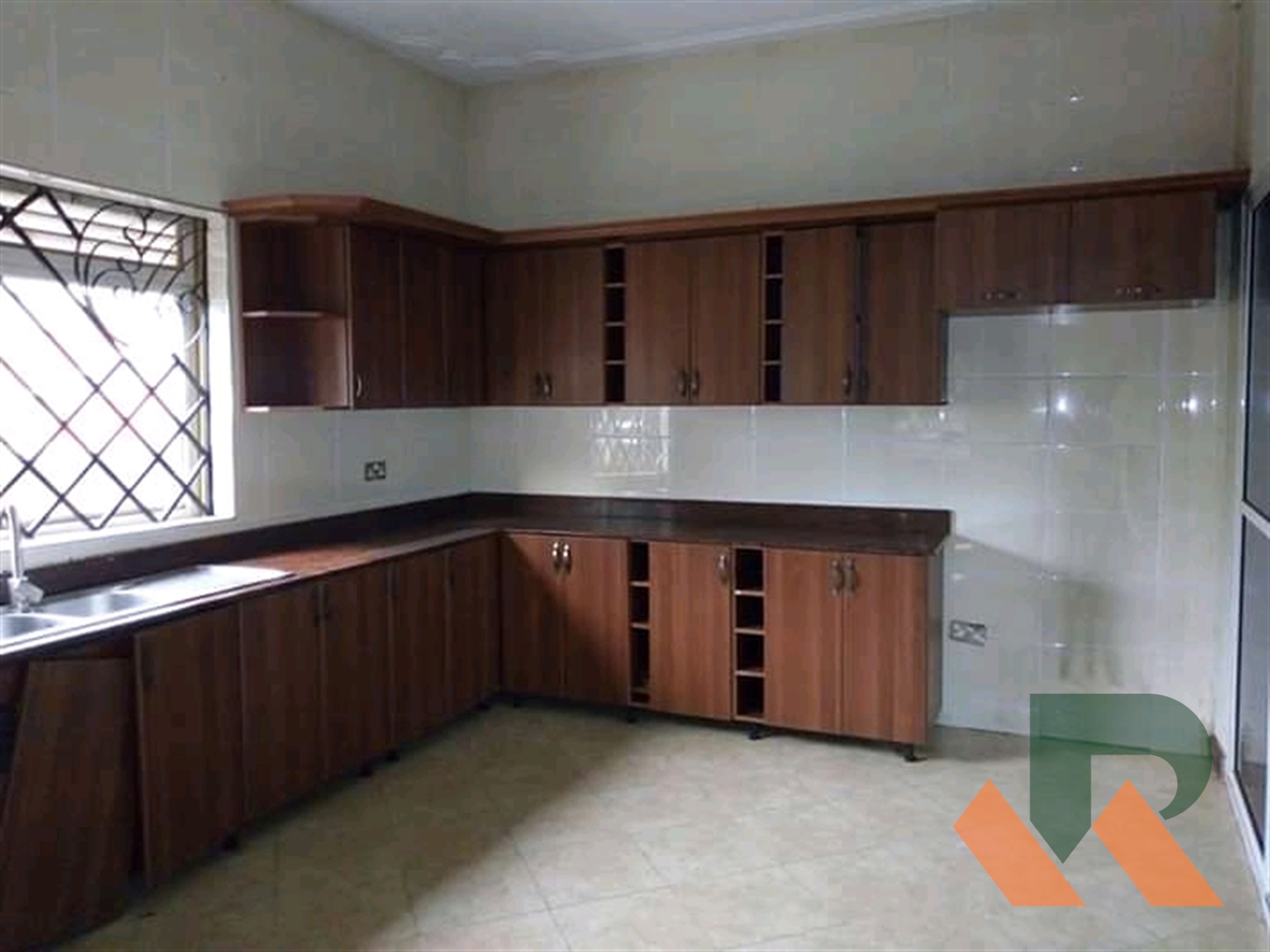 Bungalow for rent in Naalya Kampala