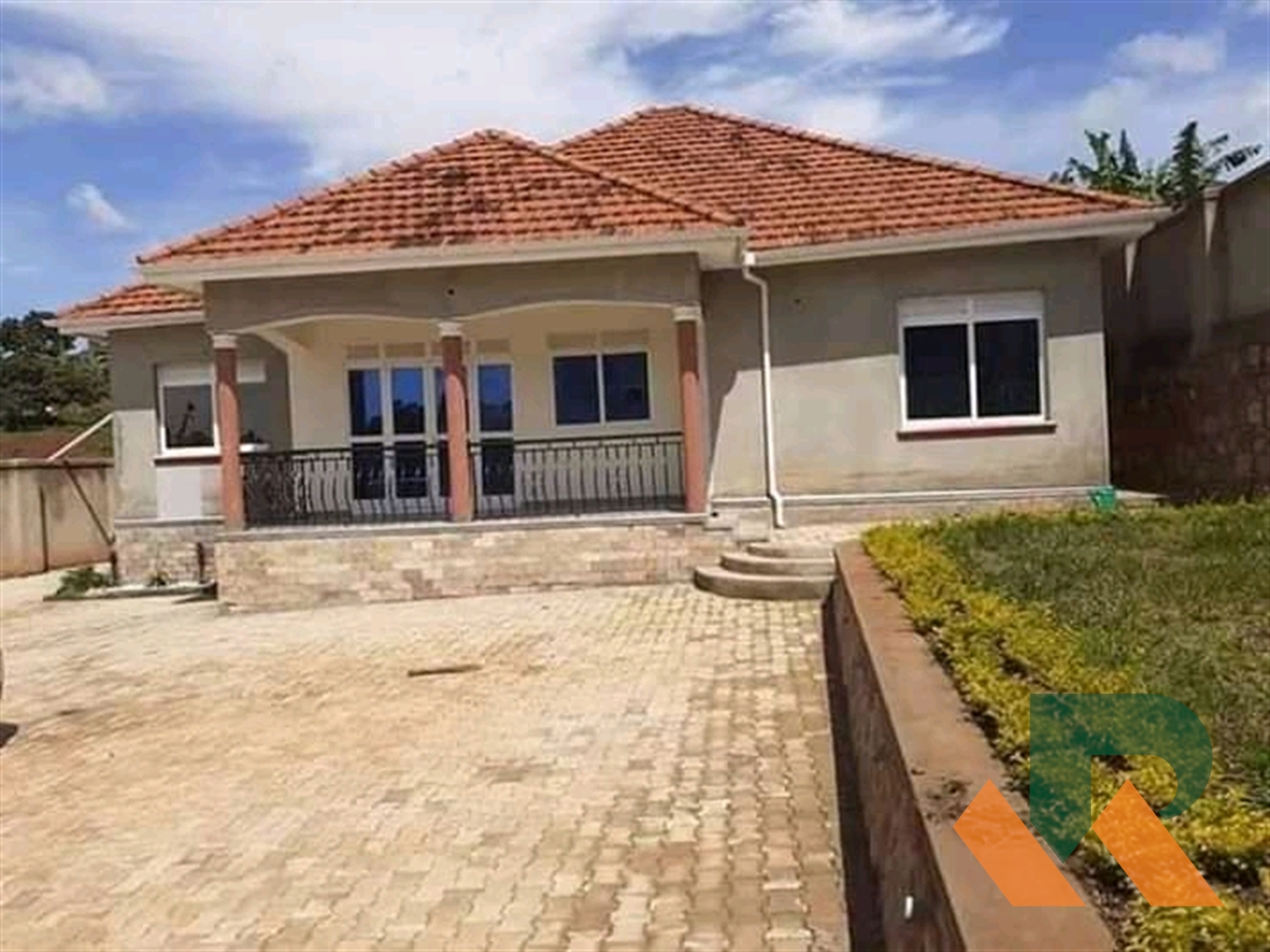 Bungalow for sale in Kitende Wakiso