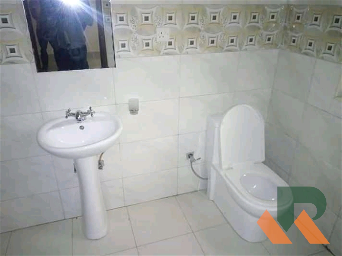 Town House for rent in Mbuya Kampala