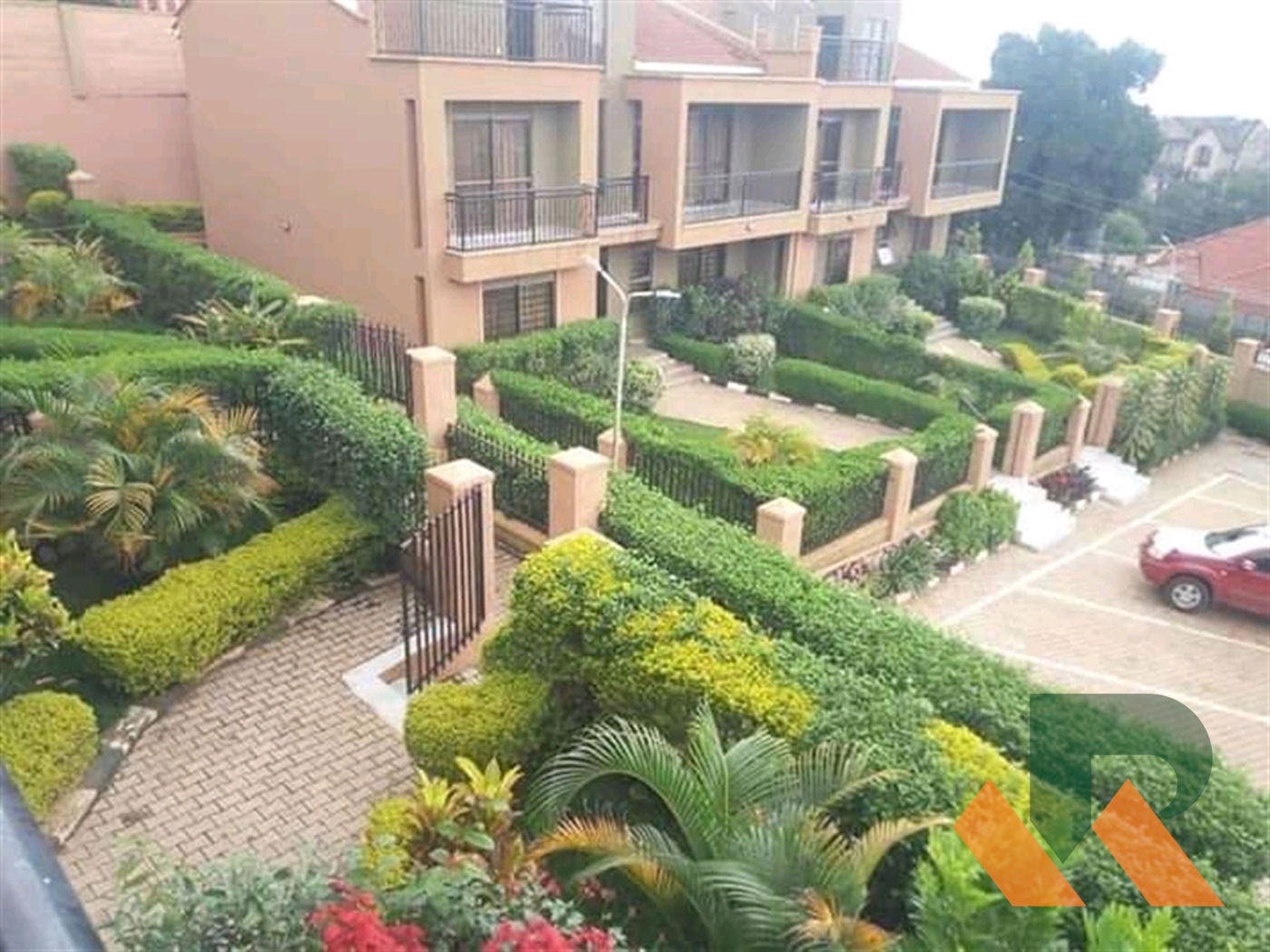 Town House for rent in Mbuya Kampala