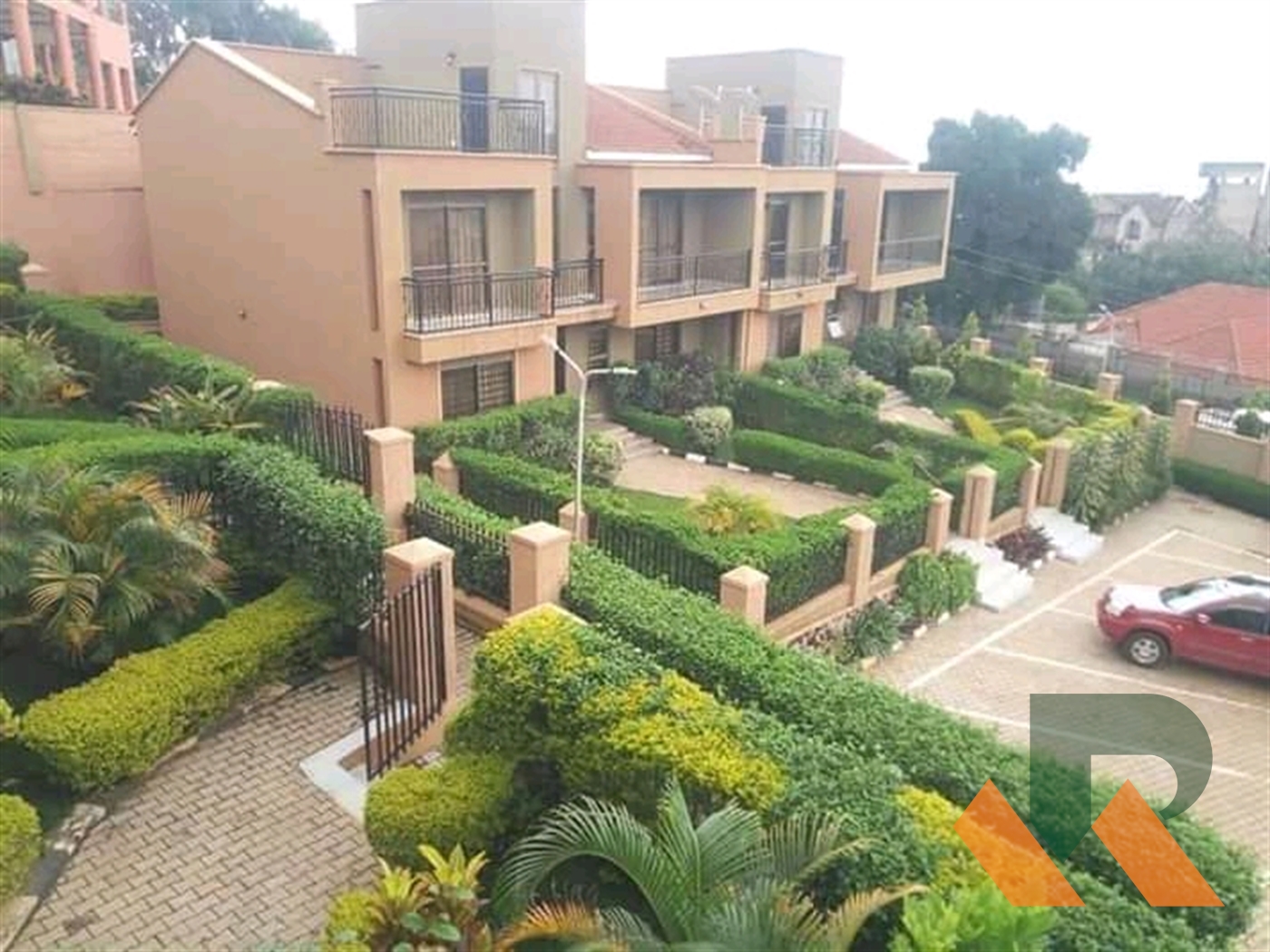 Town House for rent in Mbuya Kampala