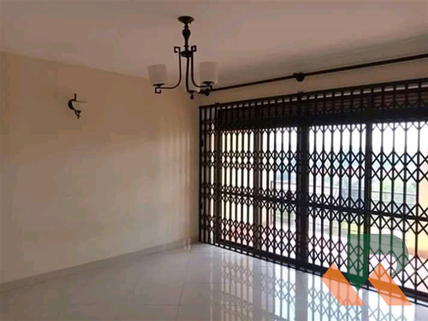 Town House for rent in Kira Kampala
