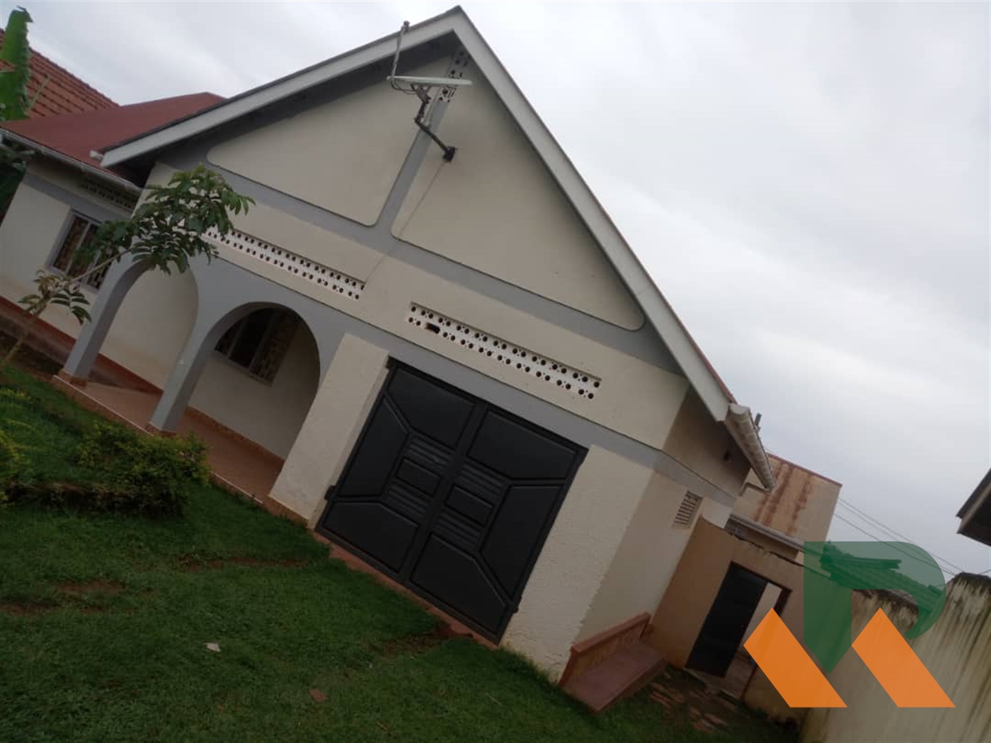 Bungalow for sale in Wampeewo Wakiso