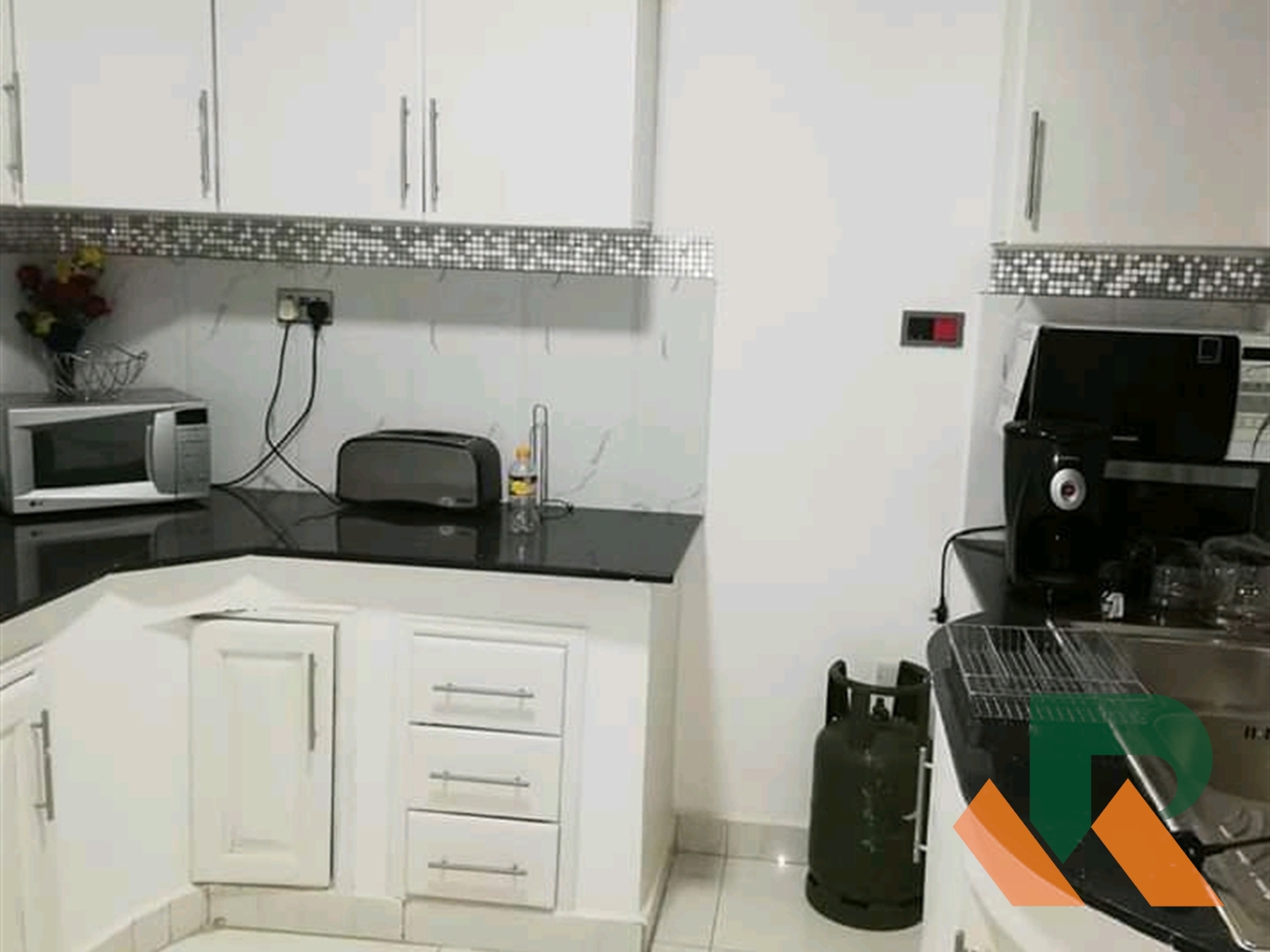 Apartment for rent in Kisaasi Kampala