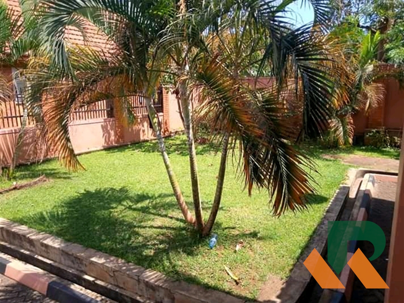 Bungalow for rent in Muyenga Kampala