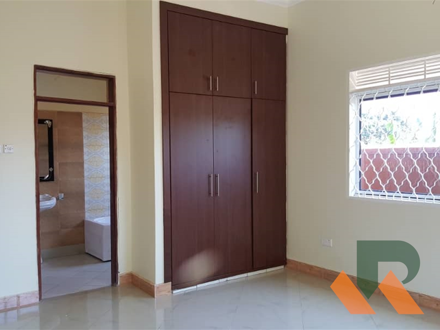 Bungalow for sale in Kitende Kampala