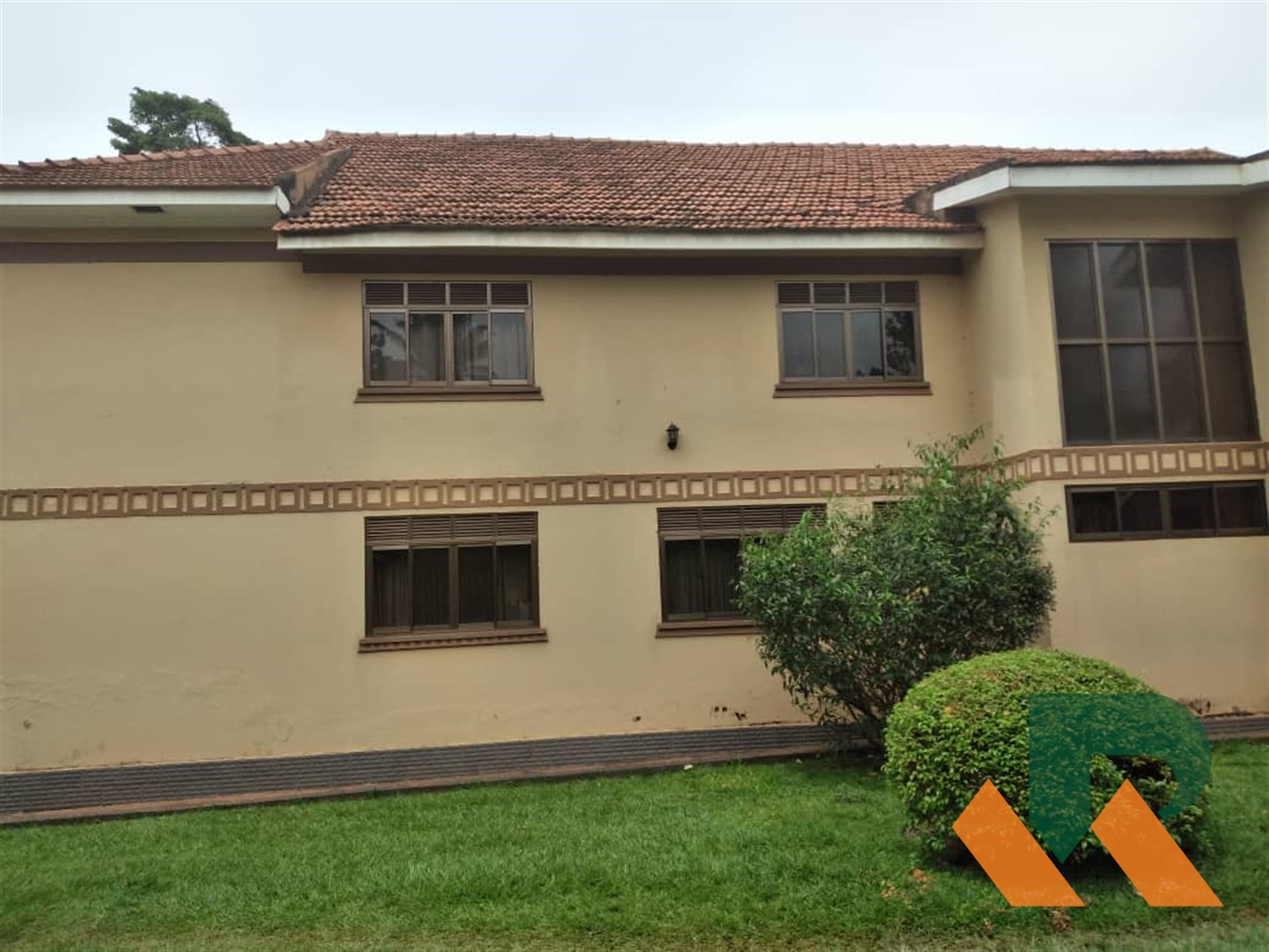 Maisonette for rent in Bugoloobi Kampala