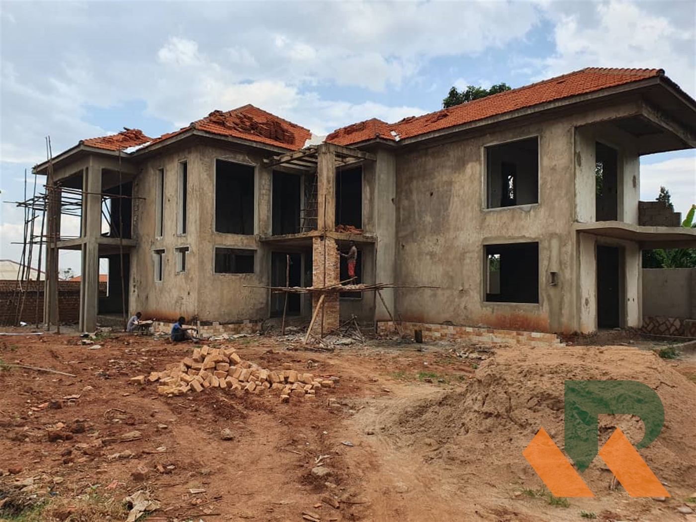 Shell House for sale in Najjera Kampala