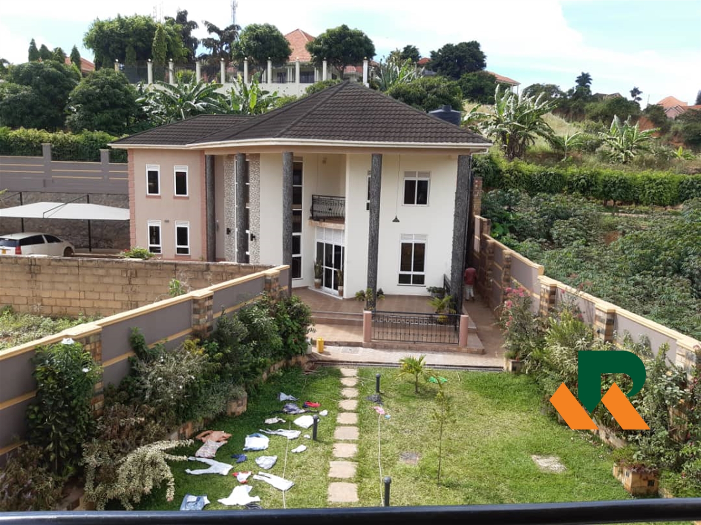 Mansion for sale in Bweya Kampala