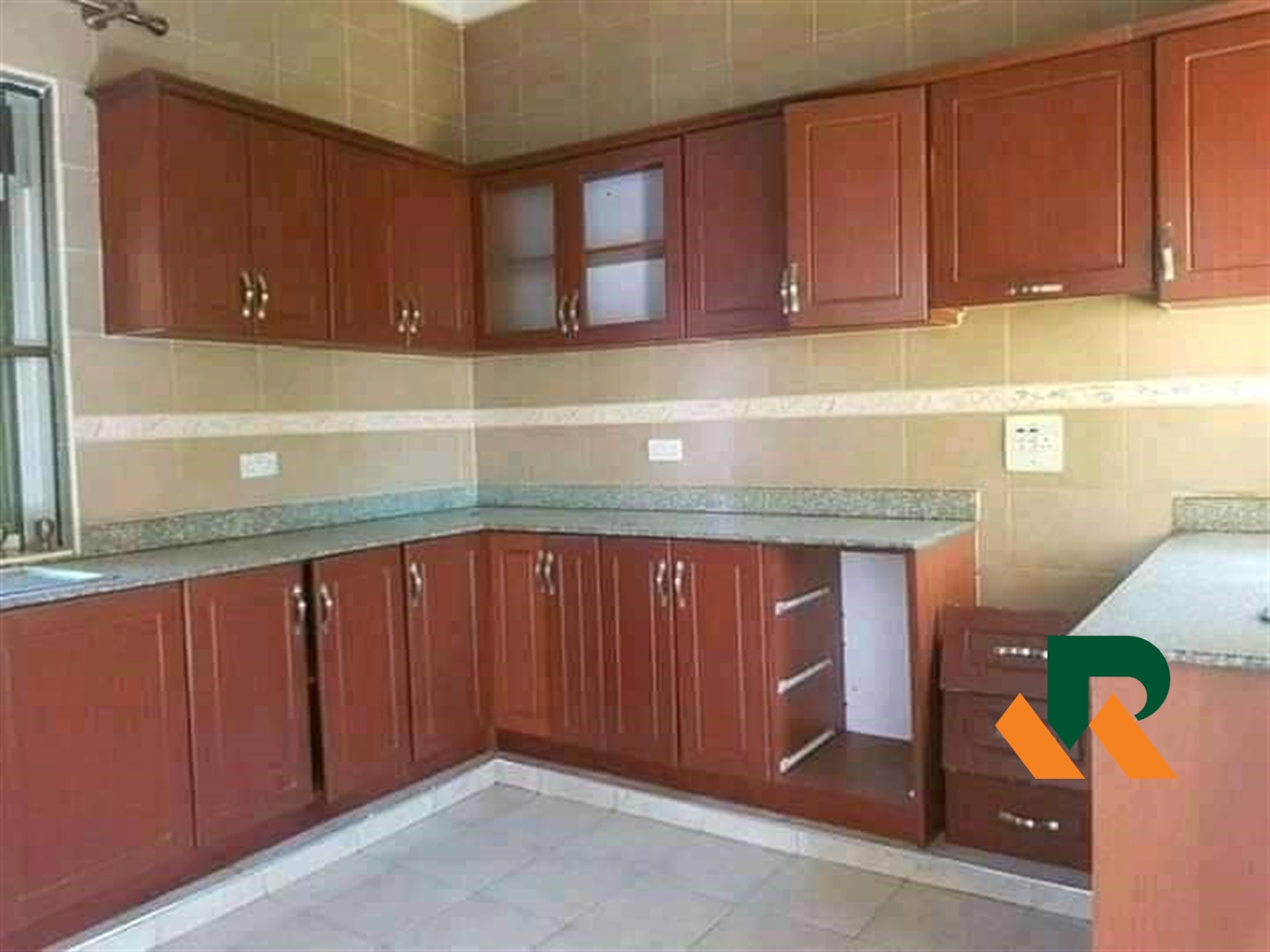 Semi Detached for rent in Bbunga Kampala