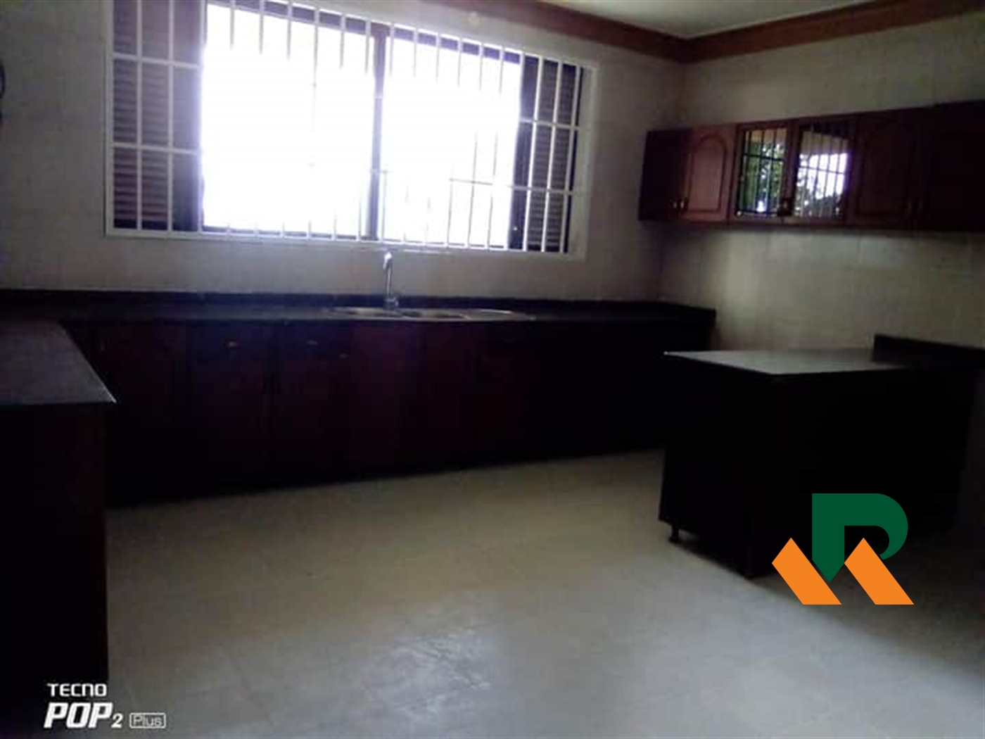 Storeyed house for rent in Kololo Kampala