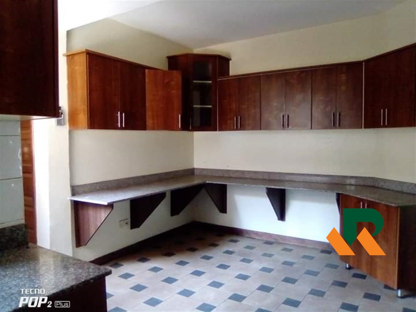 Maisonette for rent in Kololo Kampala