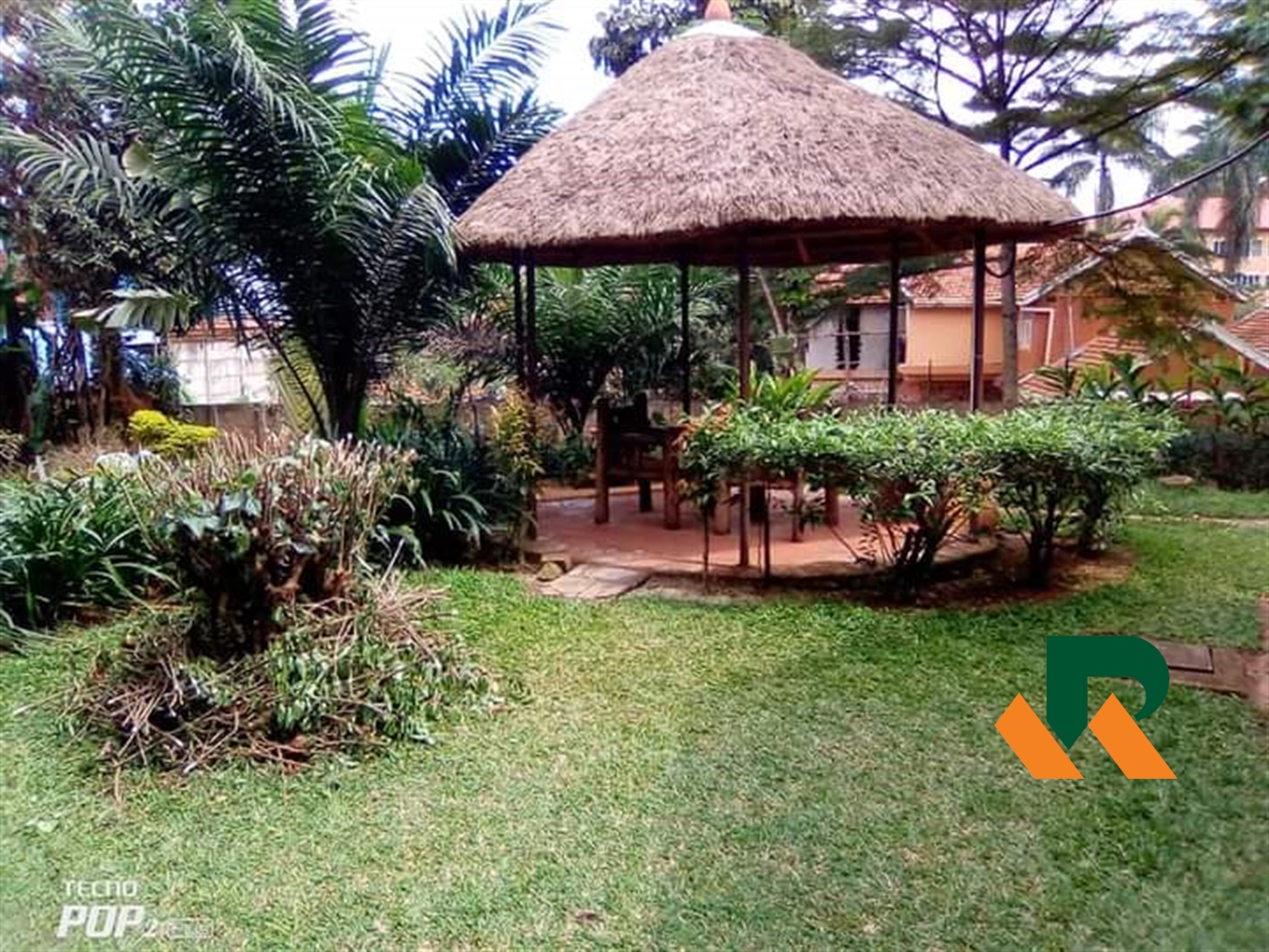 Bungalow for rent in Kololo Kampala