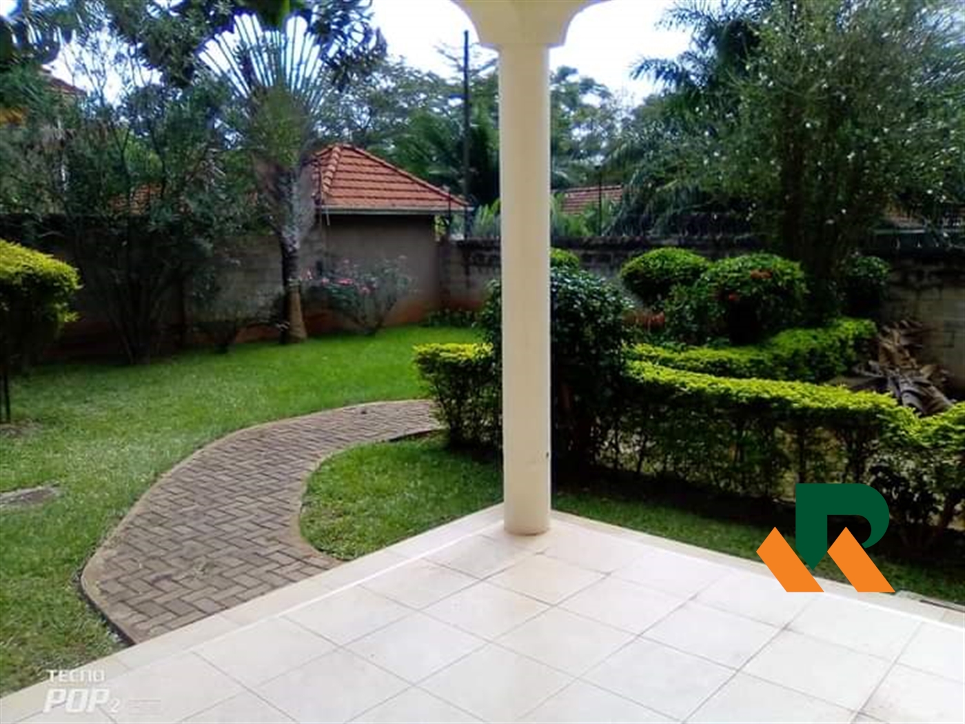 Storeyed house for rent in Kololo Kampala