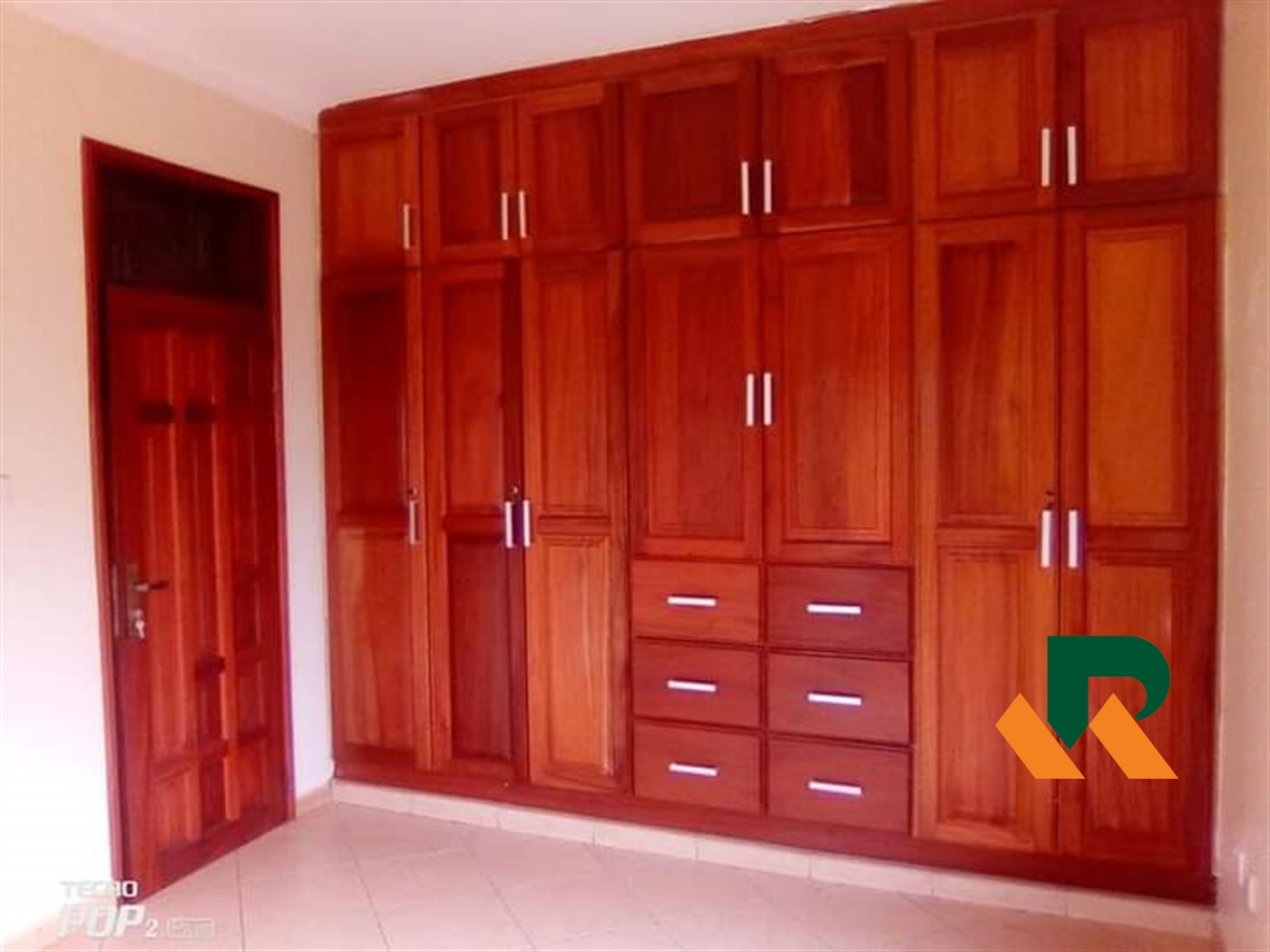 Storeyed house for rent in Kololo Kampala