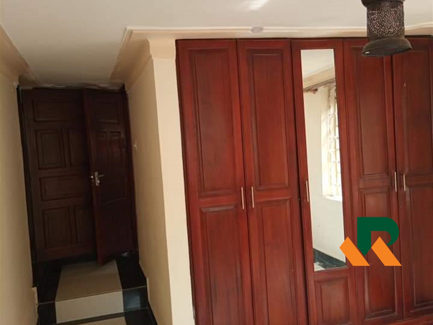 Bungalow for rent in Muyenga Kampala