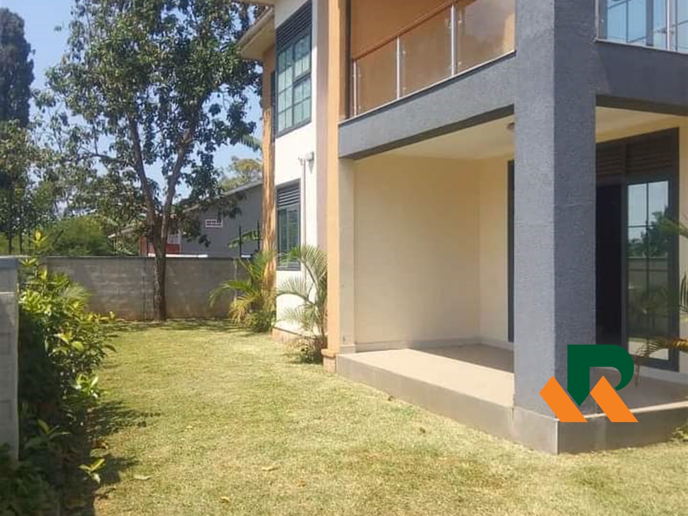 Maisonette for sale in Kiwaatule Kampala